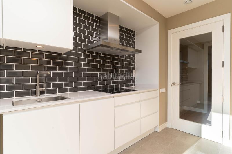 Foto 1e55a4fd-8aa6-4b90-aa92-6b81eae68eec. Lloguer pis 119m<sup>2</sup> a ronda de jean monnet 230 a Can Gambús Sabadell