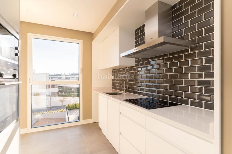 Foto feb8a80c-88b6-4331-b8cc-e1b9cd9c7103. Lloguer pis 119m<sup>2</sup> a ronda de jean monnet 230 a Can Gambús Sabadell