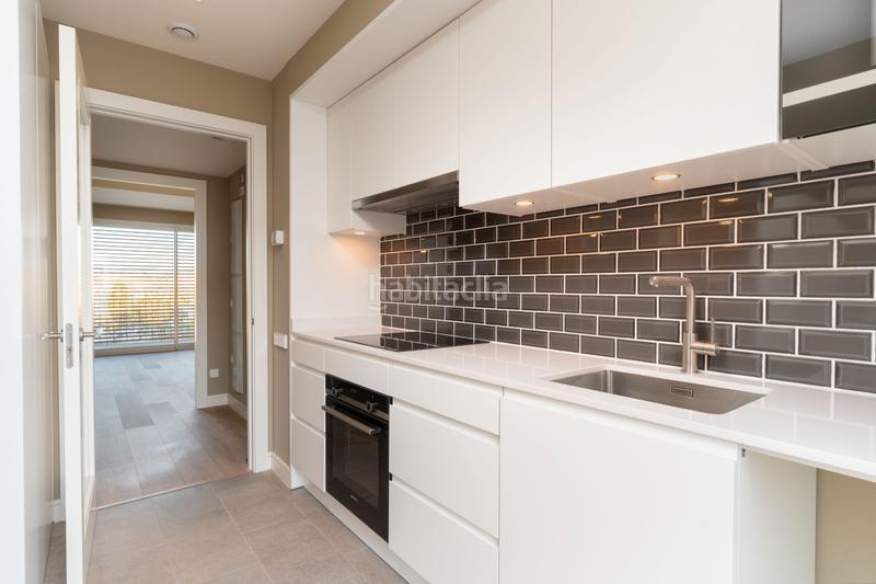 Foto 29f9f129-6c1b-4de0-8578-45e3ee7b51dc. Location appartement 74m<sup>2</sup> dans ronda de jean monnet 230 dans Sabadell