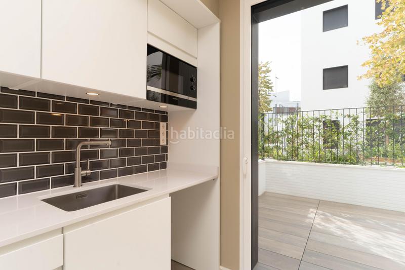 Foto f154f7ff-c5ed-48e1-aa19-b67a5243c287. Rent flat in rda. jean monnet 230-238 in Can Gambús Sabadell