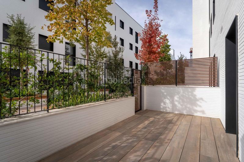 Foto 5322aba9-c9dc-41ad-a84e-e5b7dac59996. Lloguer pis a rda. jean monnet 230-238 a Can Gambús Sabadell