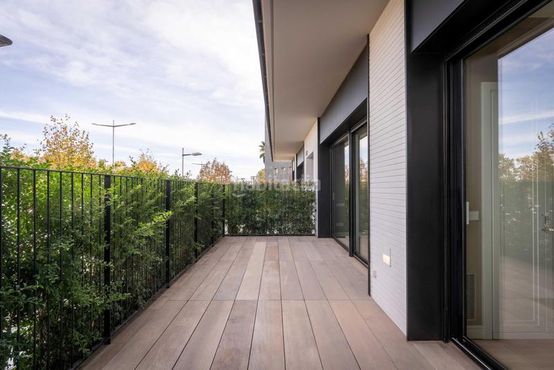 Foto 0ba8412d-d0c6-4276-9b31-d656036de778. Alquiler piso en rda. jean monnet 230-238 en Can Gambús Sabadell