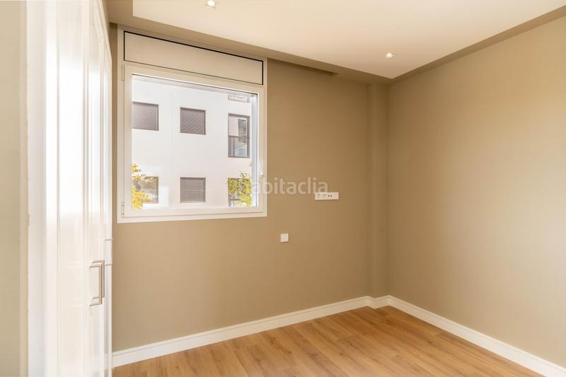 Foto 34be0f8f-5b80-492e-9afa-70b75ac3c281. Location appartement dans rda. jean monnet 230-238 dans Sabadell