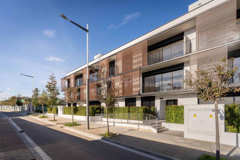 Foto 0fd371f3-ee1c-4035-8448-2723c8df183d. Rent flat in rda. jean monnet 230-238 in Can Gambús Sabadell