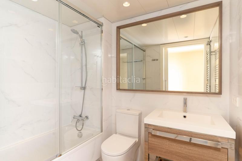 Foto 6c4801b3-672d-488b-8c5e-f13756116131. Rent flat in rda. jean monnet 230-238 in Can Gambús Sabadell