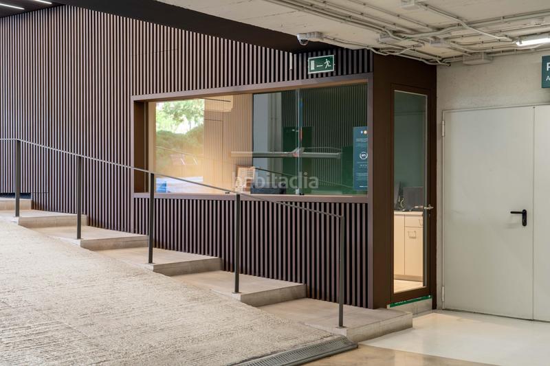 Foto 0563031b-e029-4baa-9424-143ab1f8f812. Location parking voiture dans calle via augusta 349- dans Barcelona