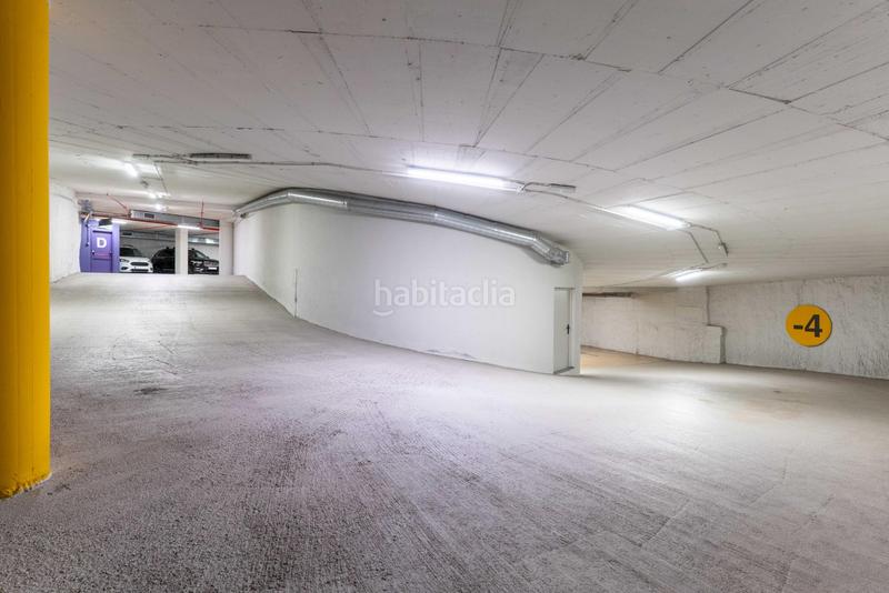 Foto 1c37a76d-4f43-4592-8414-bc810b89bbe2. Location parking voiture dans calle via augusta 349- dans Barcelona