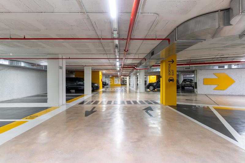 Foto 1e089398-7bea-428b-9edf-18afbebb9548. Location parking voiture dans calle via augusta 349- dans Barcelona