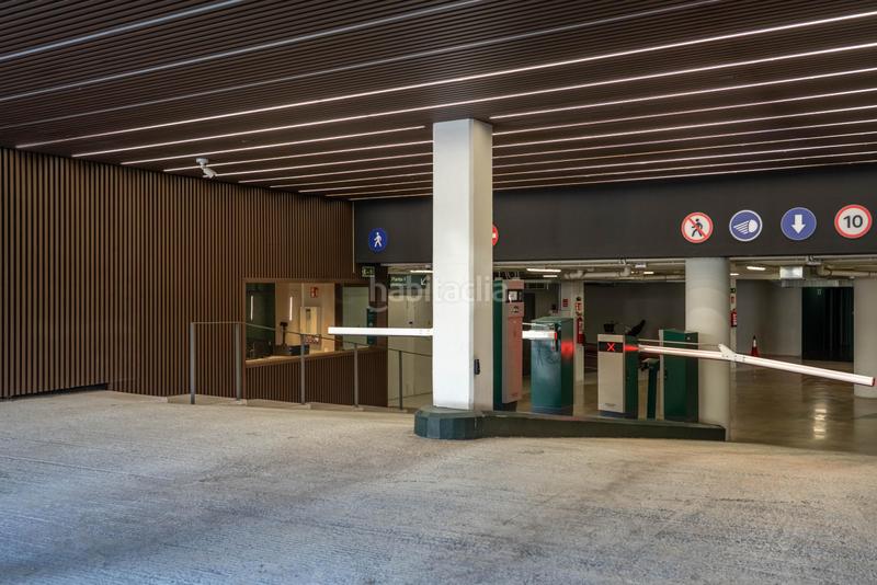 Foto 6596c868-71cc-47a8-8032-1f1108c92a02. Location parking voiture dans calle via augusta 349- dans Barcelona