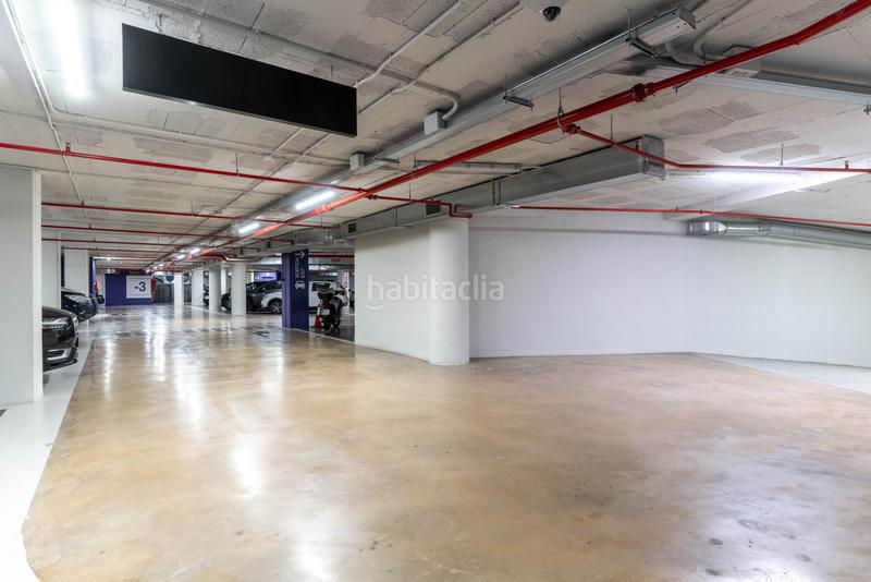 Foto faf92381-1737-4f3d-a3e0-f5731735f9e3. Location parking voiture dans calle via augusta 349- dans Barcelona