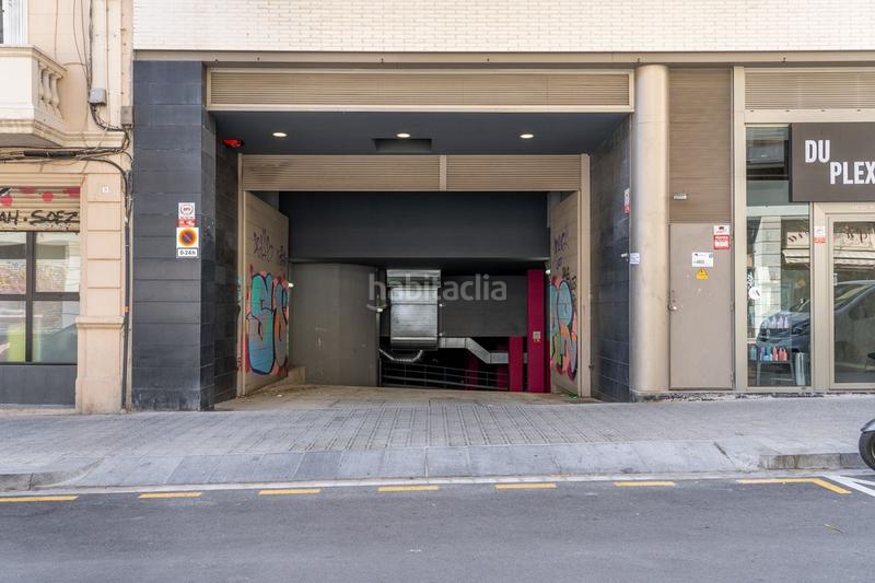 Foto c7c7600b-9957-4b8d-95ca-ca51855b851c. Location parking voiture dans calle carreras candi 62-6 dans Barcelona