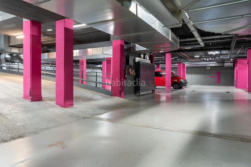 Foto de41de6e-cf45-4b17-9253-afb143307c75. Location parking voiture dans calle carreras candi 62-6 dans Barcelona