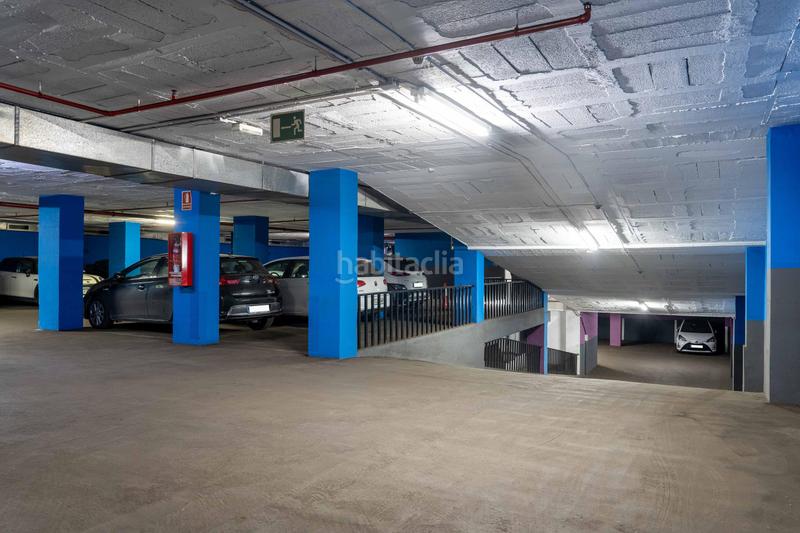 Foto 8132ab4e-15a4-47e0-855f-8424c5cbd10b. Rent car parking in avenida diagonal 593 in Barri de les Corts Barcelona