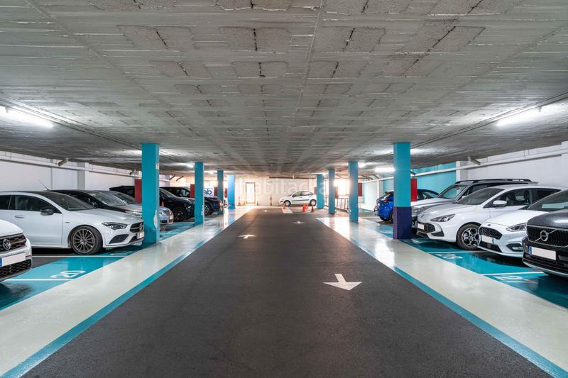 Foto c96f337b-568f-4b61-8136-5e46f174d3ba. Rent motorcycle parking in calle comte borrell 28 in Barcelona