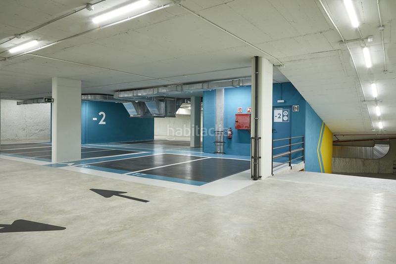 Foto 3dd1f820-9201-44aa-b39c-d0364051181a. Location parking voiture dans calle enamorats 40-4 dans Barcelona