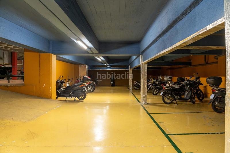 Foto 1063e78a-f250-4d23-a729-367a0fe9ef33. Miete motorradparkplatz in calle valencia 309 in Dreta de l´Eixample Barcelona