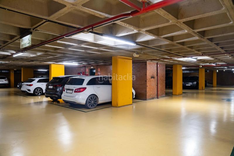 Foto 4937da91-0a98-4492-aa60-fd8558c9f0d9. Miete motorradparkplatz in calle valencia 309 in Dreta de l´Eixample Barcelona