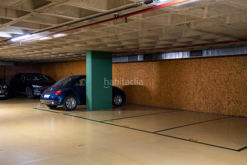 Foto 775a86bf-75cf-41dd-8fa5-d598565d9047. Location parking moto dans calle valencia 309 dans Dreta de l´Eixample Barcelona