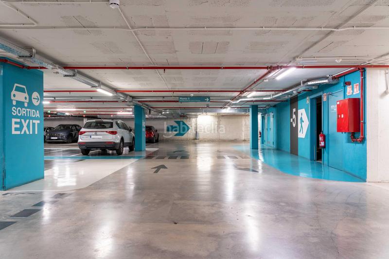 Foto 46ffc98a-8764-424e-95ff-fc02a64337bf. Miete autoparkplatz in calle corcega 344 in Dreta de l´Eixample Barcelona