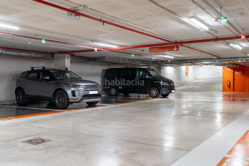 Foto 97c40d47-868e-4f41-b4d4-d195996a4648. Miete autoparkplatz in calle corcega 344 in Dreta de l´Eixample Barcelona