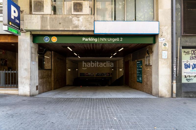Foto 798d8399-f765-4bfa-9859-36983b24fc6f. Alquiler parking coche en calle comte urgell 154 en Barcelona