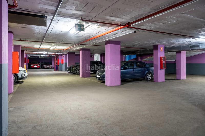 Foto e6f3c477-e3d4-40b7-8336-57b0da90618a. Location parking voiture dans avenida diagonal 593 dans Barcelona