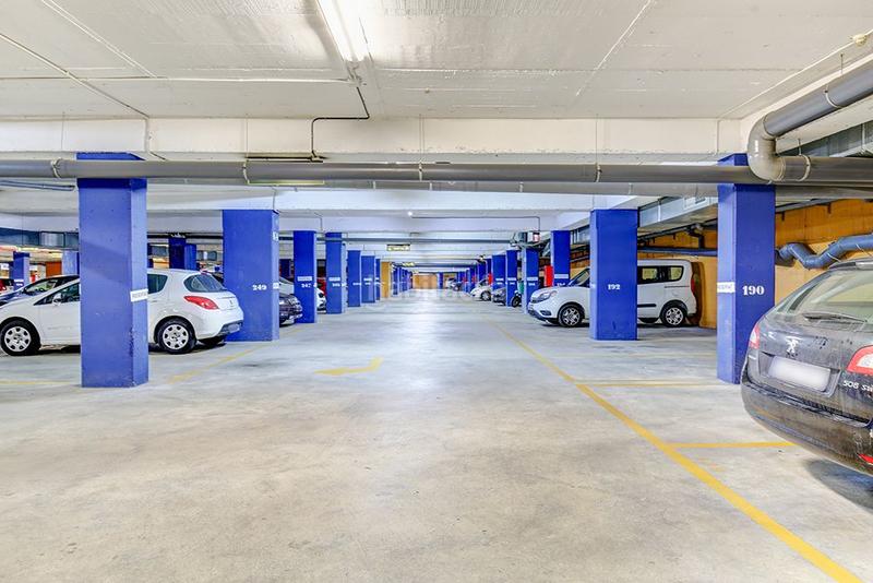 Foto 0350c715-174d-44ac-a46b-e0e2d4949057. Location parking voiture dans paseo zona franca 137 dans Barcelona