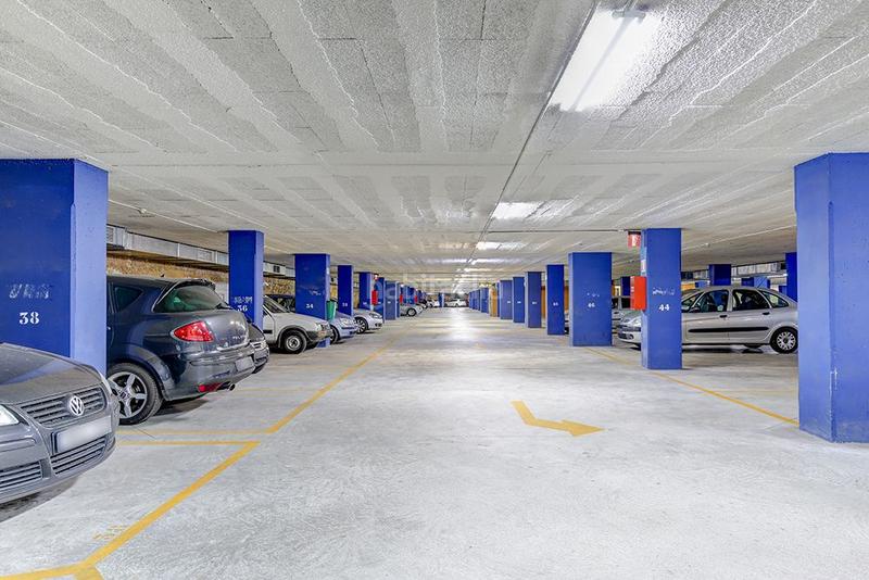 Foto b2db6d2c-84ad-4f22-af7e-d1297c6be1c3. Location parking voiture dans paseo zona franca 137 dans Barcelona