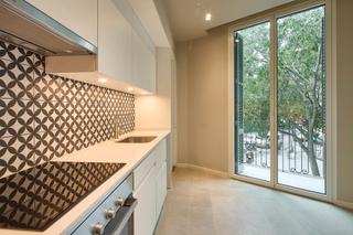 Rent Flat in Carrer de valència 595