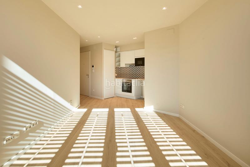 Foto ef30f03f-60c0-4eb1-a7af-9126c6fd0547. Miete etagenwohnung 47m<sup>2</sup> in carrer de valència 595 in El Camp de l´Arpa del Clot Barcelona