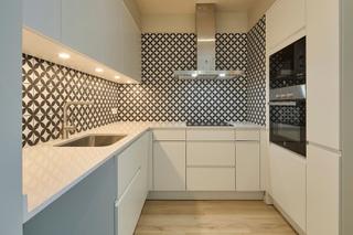 Miete Etagenwohnung in Calle valencia 593-