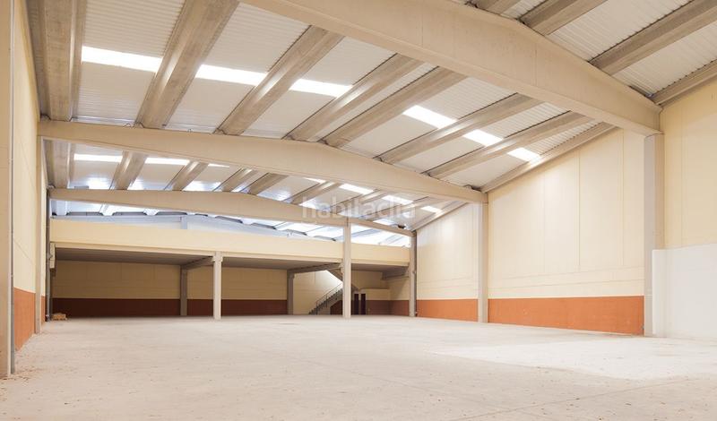 Foto 577eff9d-899d-4eaf-9756-5e58f78cc139. Affitto capannone industriale in calle progres 28 in Abrera