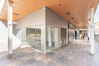 Local Comercial a CALLE RAVAL DEL PALLOL 1