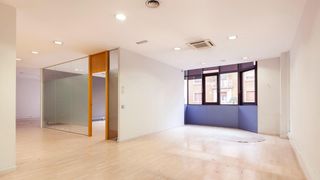 Miete Büro in Avenida riera de cassoles 54