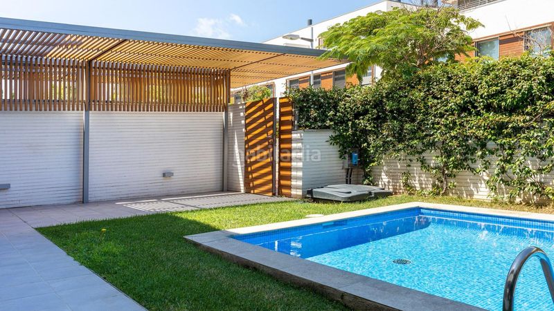 Foto 3fde24ee-e0cd-4c3b-ac4b-a87eddc5517b. Alquiler casa en calle poble amazic poble amazic 25 7-27 en Sabadell