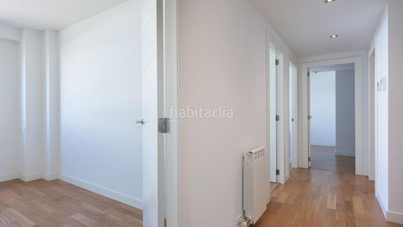 Foto 8ed369bb-a40f-4c34-8b44-4fb40cc7cd56. Alquiler casa en calle poble amazic poble amazic 25 7-27 en Sabadell