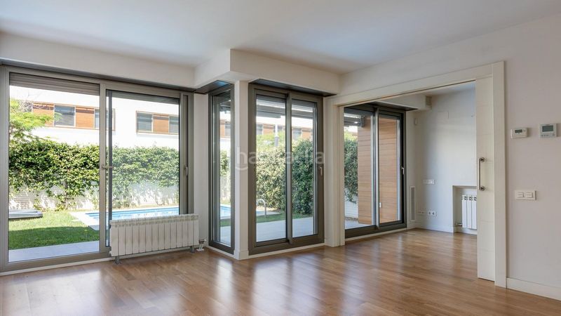 Foto 94ca049e-2d90-4d06-9de1-66a2b3a9fae3. Alquiler casa en calle poble amazic poble amazic 25 7-27 en Sabadell