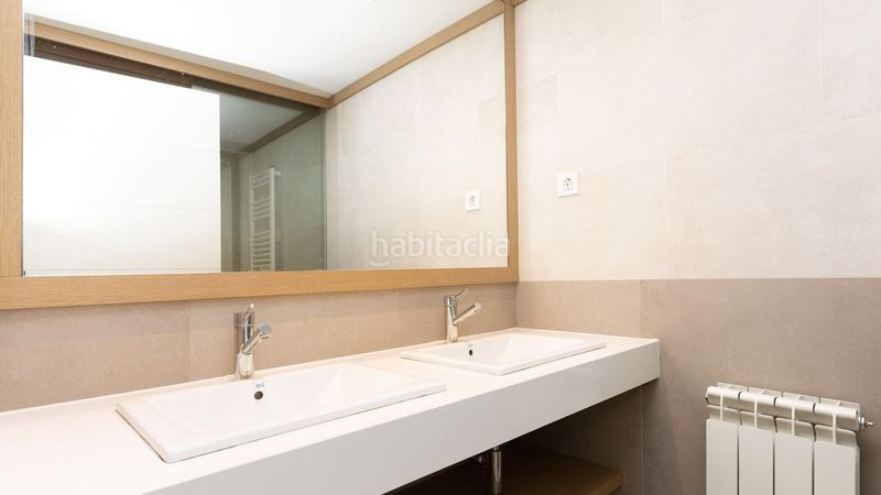 Foto b06e7d68-c3b8-4525-8a1b-c8f7f03d63d0. Alquiler casa en calle poble amazic poble amazic 25 7-27 en Sabadell