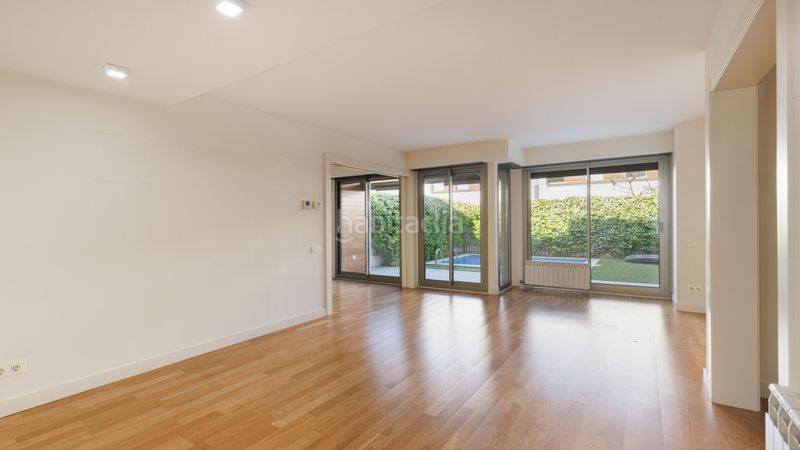 Foto 0957b947-4580-4ba5-80aa-2661b502163d. Alquiler casa en calle poble amazic 7-27 en Can Gambús Sabadell