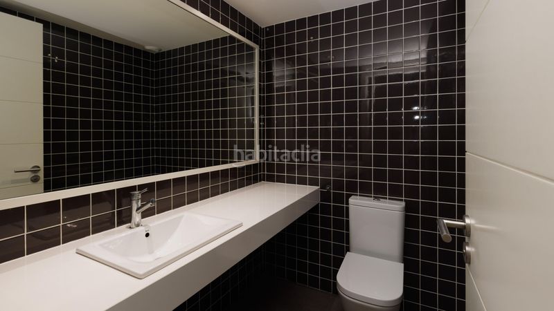 Foto 61c76a1e-b331-44e3-9321-2ac2aa87402e. Alquiler casa en calle poble amazic 7-27 en Can Gambús Sabadell