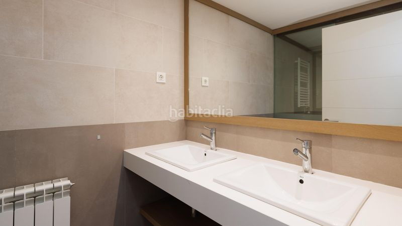 Foto 677eea94-5398-439d-8177-2e4ea4c40f03. Alquiler casa en calle poble amazic 7-27 en Can Gambús Sabadell