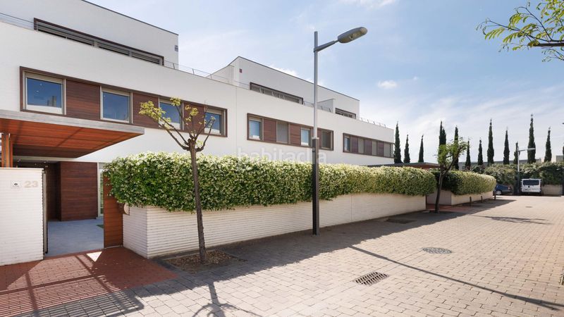 Foto cb3adf72-c18b-4a11-aa62-6c0227be9ff4. Alquiler casa en calle poble amazic 7-27 en Can Gambús Sabadell