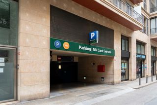 Affitto Posto auto in Calle folgueroles 19