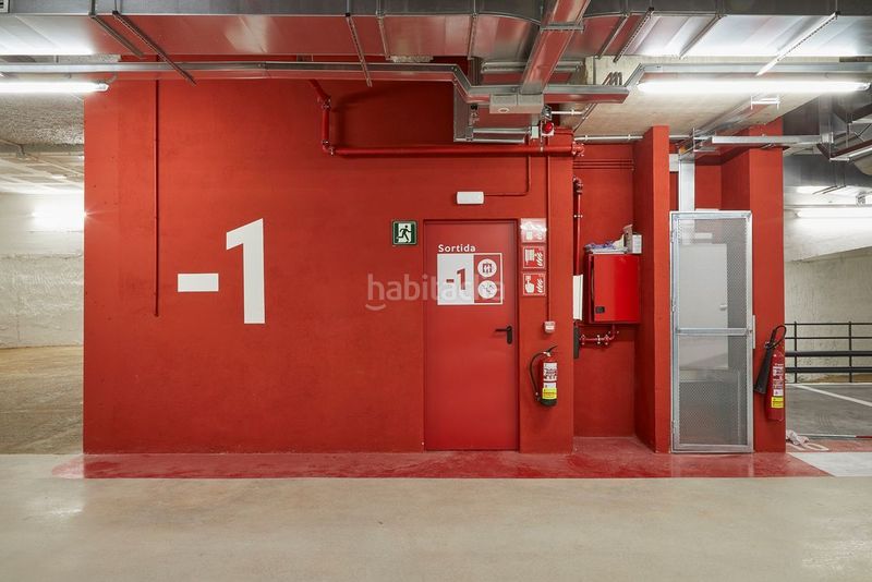 Foto a69a7fd4-2b73-48ec-9fca-50747d4f3472. Miete etagenwohnung in calle bacardi 40 in Santa Eulàlia Hospitalet de Llobregat (L´)