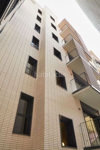 Foto 42a77522-630b-4c14-80e0-f59c290e68f3. Lloguer pis a calle bacardi 40 a Santa Eulàlia Hospitalet de Llobregat (L´)