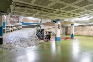 Affitto Posto auto in Calle arizala 80