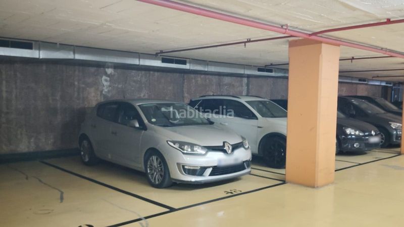 Foto 18c5bf27-7059-4129-9ae2-4a1b40d874dd. Miete autoparkplatz in calle comtes de bell.lloc 161 in Barcelona
