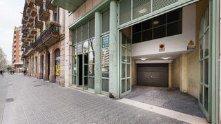Lloguer Aparcament de moto a Avenida diagonal 309