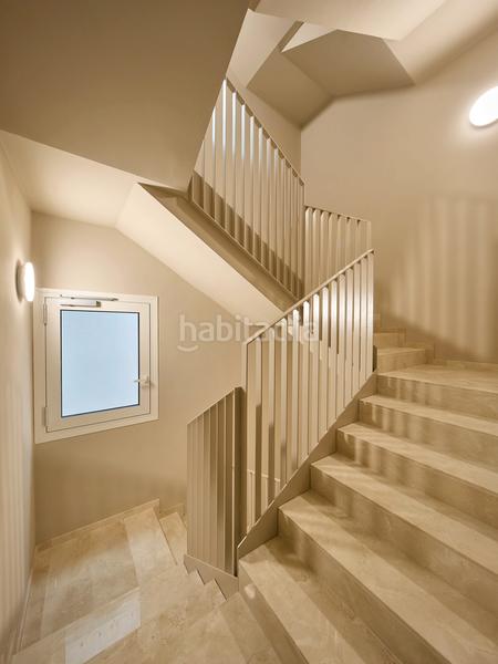 Foto e2e40b1d-be54-4259-8194-a5266cb8432f. Promoción PISOS VALÈNCIA - ROGENT en Barcelona. Edificio viviendas de obra nueva