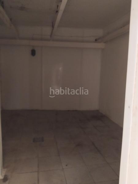 Foto 20f3127c-ed34-411e-8b2f-77fad8cfda0b. Alquiler local comercial en plaça de cuba 1 local en plaza de cuba, oportunidad de tener su negocio y la vivienda arriba en Mataró